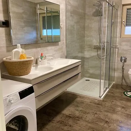 Svila 2 With Swimming Pool شقة
