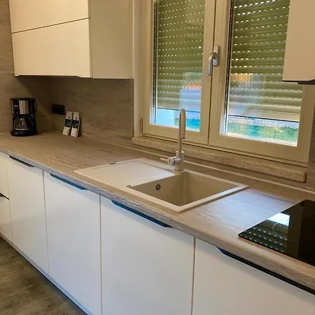 Svila 2 With Swimming Pool شقة